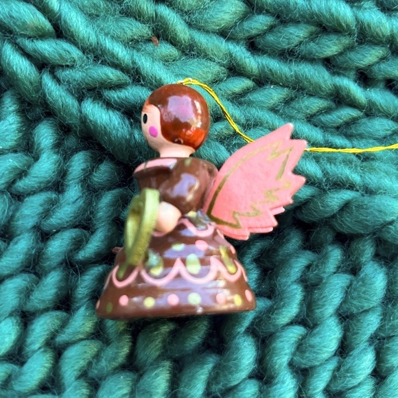 Vintage Dainty Painted Angel Ornament Christmas Folk Art - Picture 4 of 5